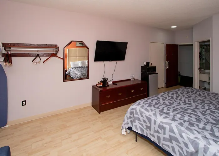 Scottish Inns & Suites - North Hershey