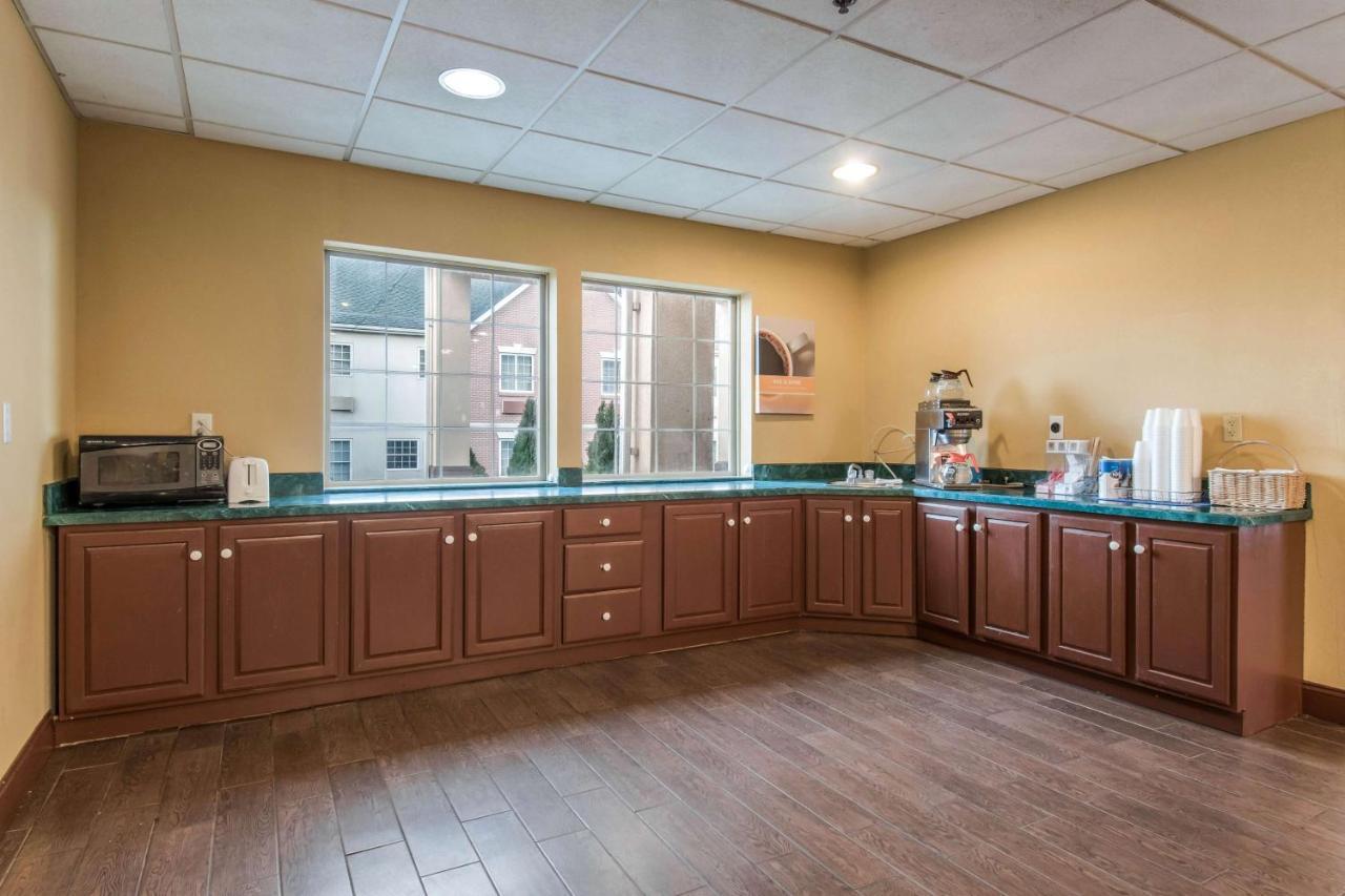 Scottish Inns & Suites - North Hershey