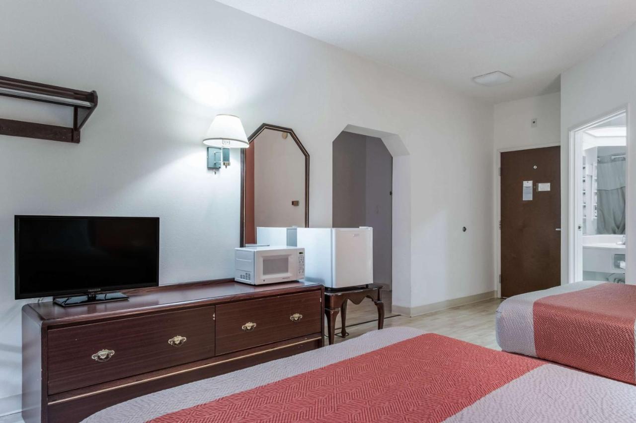 Hotel Scottish Inns & Suites - North Hershey 2*